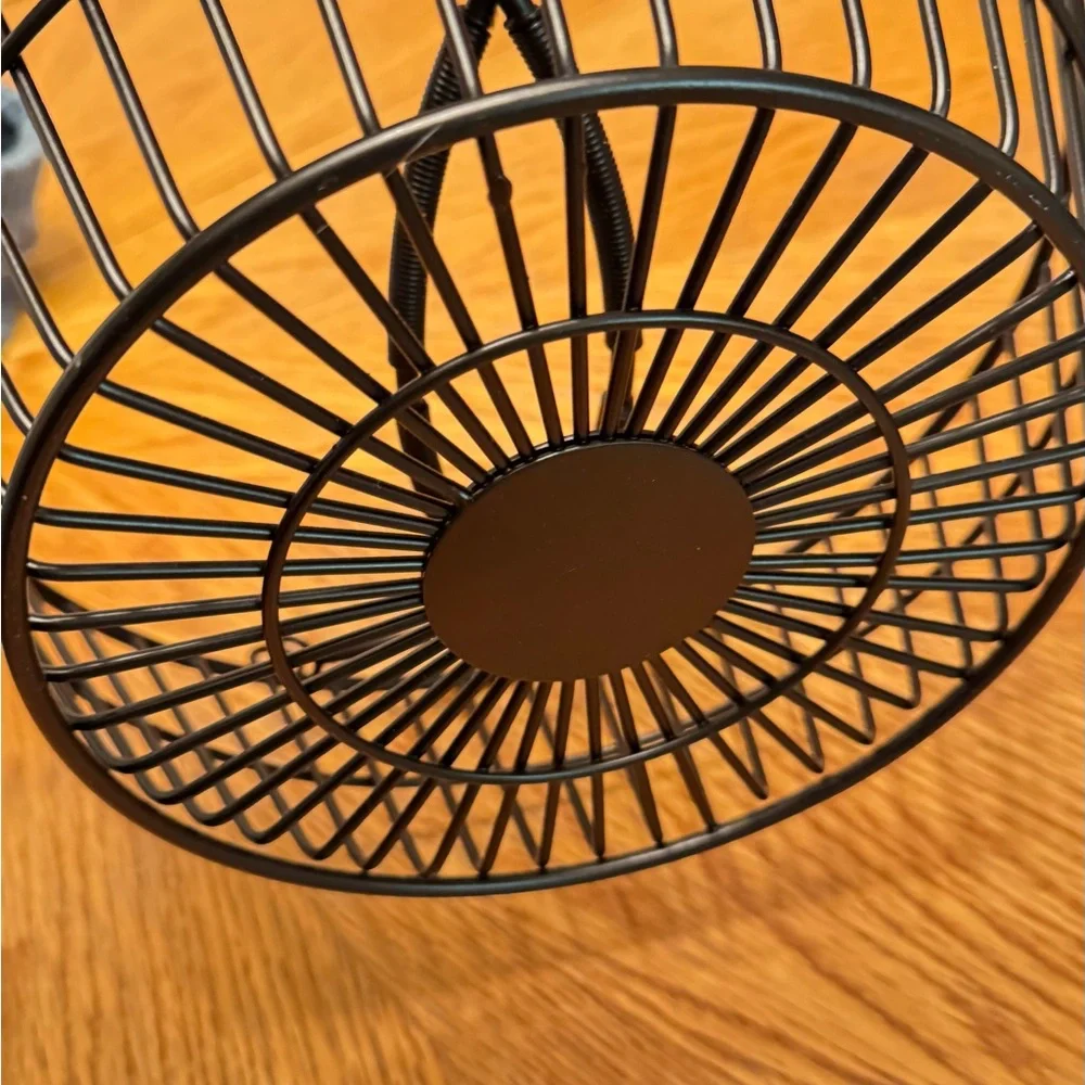 Black Iron Casserole Dish Display Fruit Basket with handles